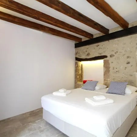 Suau Dalt Villa *