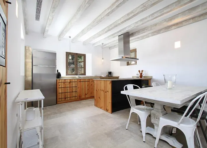 Suau Dalt * بورت دي بوينسا